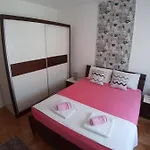 Dora Apartmán