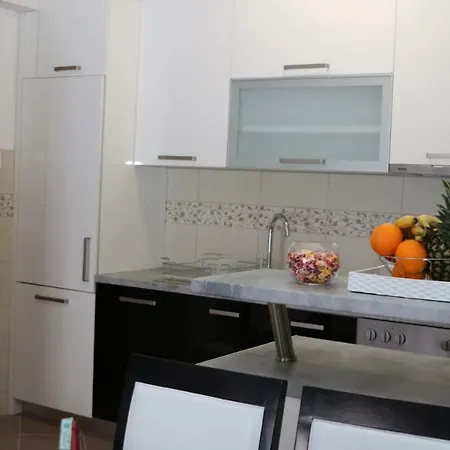 Apartment Dora